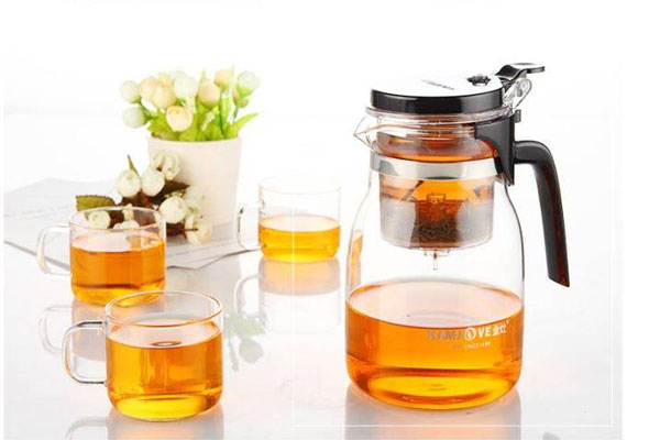 Bình pha trà kamjove có mẫu mã đa dạng.