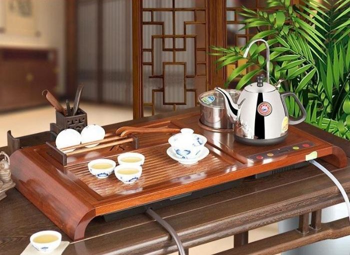 Mẫu bàn trà điện tặng sếp đẹp với nhiều ý nghĩa sâu sắc