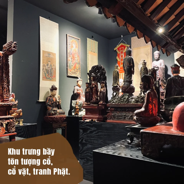 Không gian trưng bày của quán 